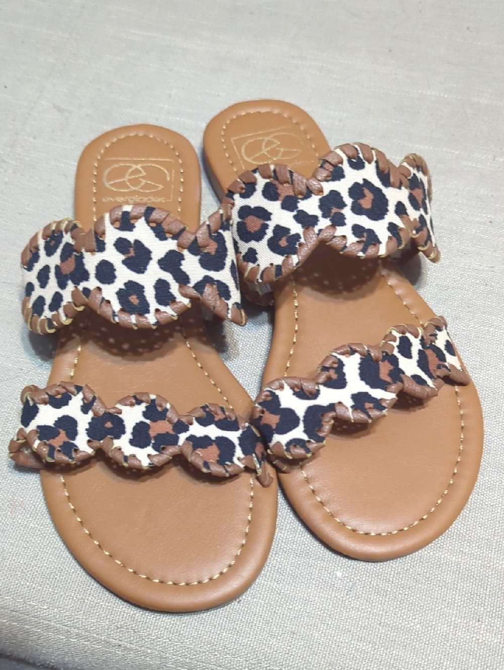 EvergladesMimi 10 Double Strap Leopard Multi-color Sandals‎